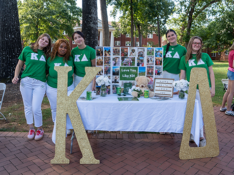 Sororities Bid-Day girls posing