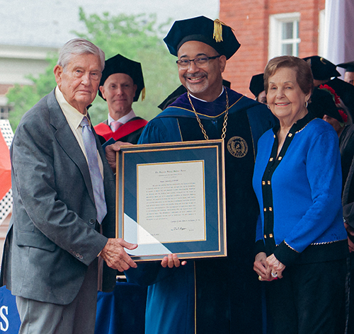 Carolyn & Sam McMahon & President Lugo
